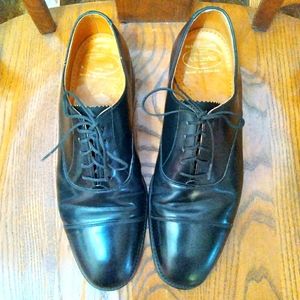 Vintage Black Church's Bench Made Toe Cap Oxford Dress Shoes. 8D.